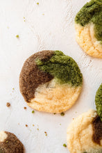Laden Sie das Bild in den Galerie-Viewer, Matcha Neapolitan Hojicha Cookies - Matcha Oishii
